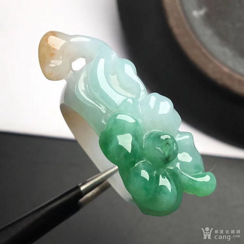 玉石商機(jī)如何破局？從瀾玉珠寶的翡翠掛件與五金交電跨界組合說起